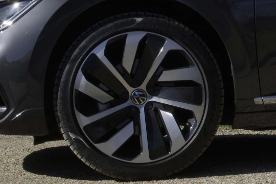 Volkswagen Arteon Shooting Brake 2.0 TSI 190ps R-Line DSG